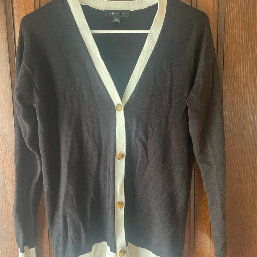 Ann Taylor Black and White Cardigan Sweater